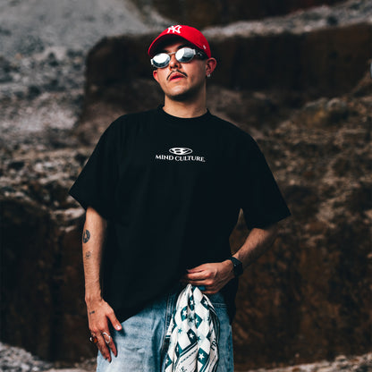 "BREAK THE MOLD" BLACK