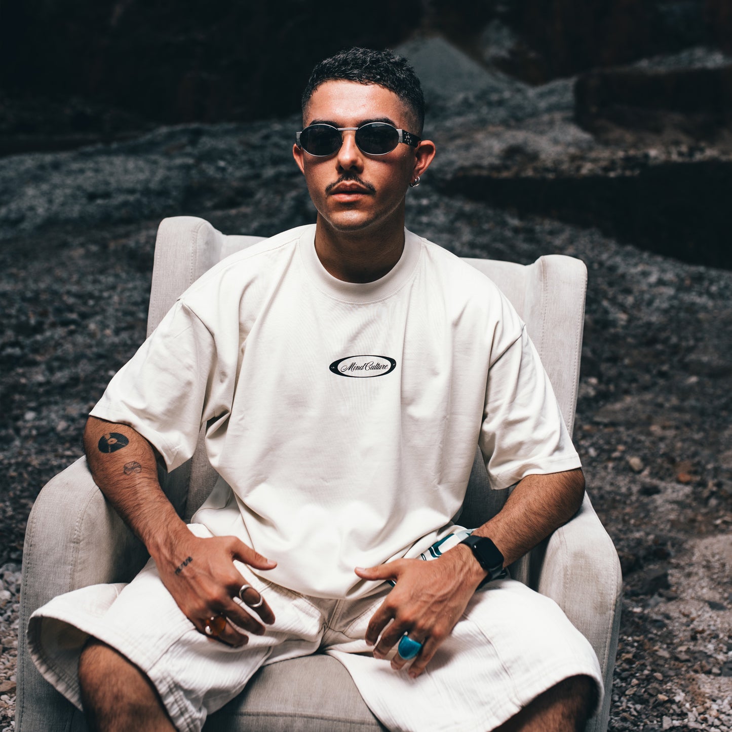 "ACHIEVE ALL THAT YOUR MIND BUILDS" OFF WHITE