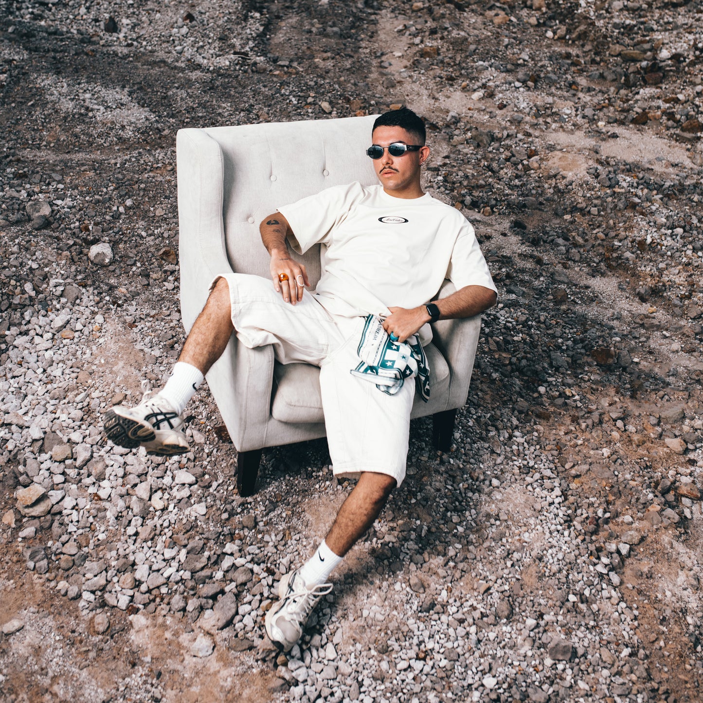 "ACHIEVE ALL THAT YOUR MIND BUILDS" OFF WHITE